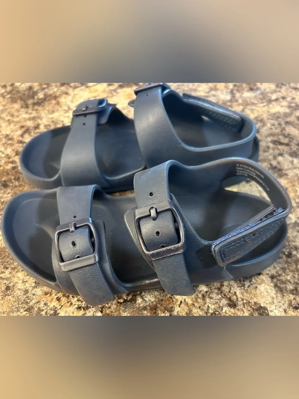 Cat & Jack Boys Ade footbed Sandals Size 12T